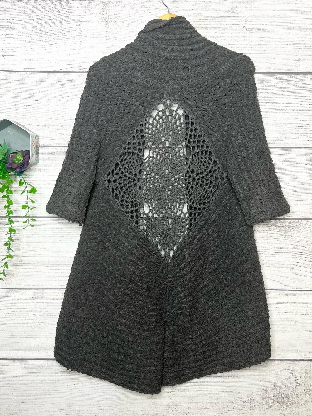 BCBGMaxAzria Charcoal Gray Textured Boho Crochet Back Cardigan Size Small